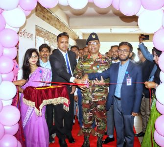 বাউয়েট ক্যাম্পাসে উদ্যোক্তা প্রতিযোগিতা হাল্ট প্রাইজ অনুষ্ঠিত