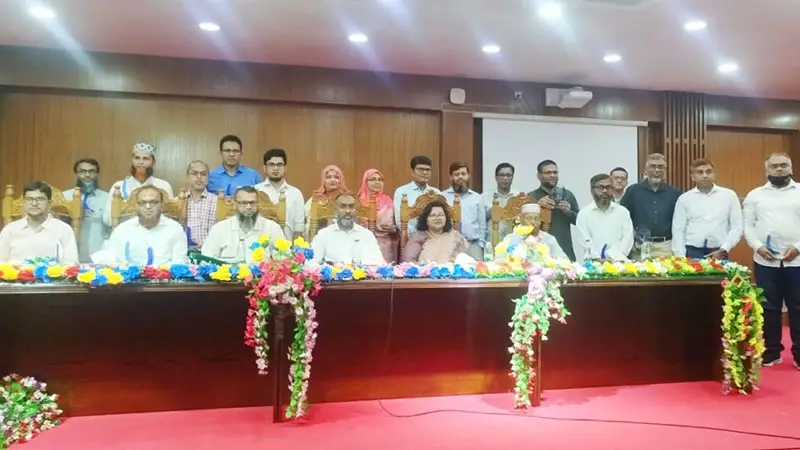 উপকূলীয় সংকট-সমাধানে পবিপ্রবির ব্যতিক্রমী গবেষণা উৎসব